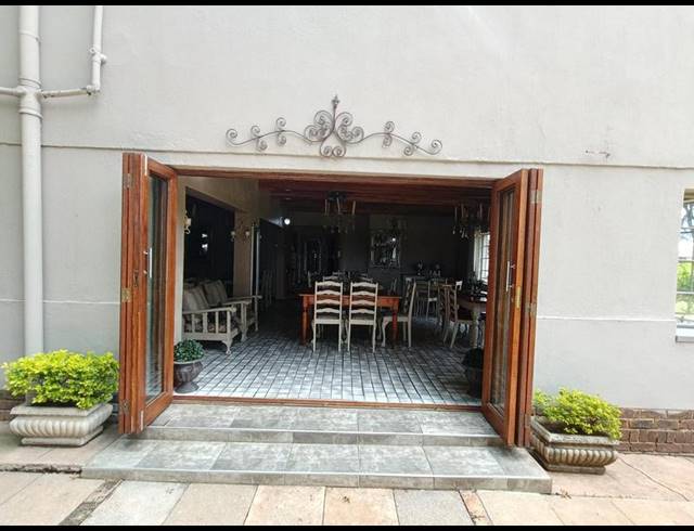 5 BEDROOM HOUSE FOR SALE IN STRUBENVALE